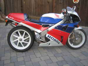 Honda RC30 for sale low miles