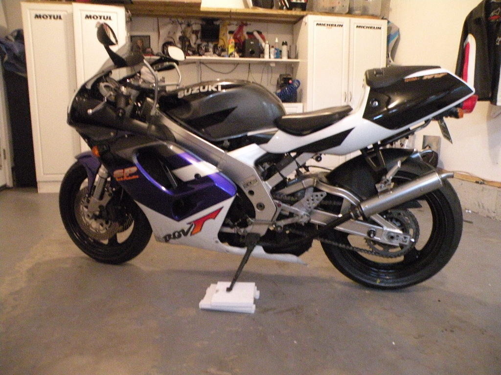 Suzuki Rgv Vj Replica L Side Rare Sportbikesforsale