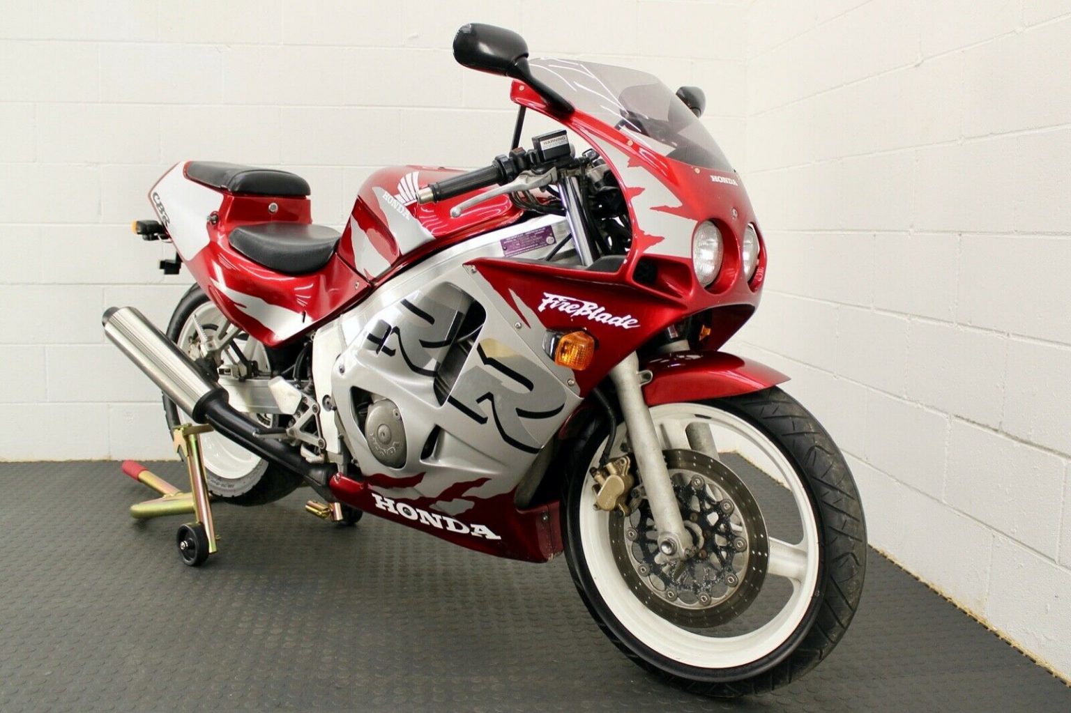 Rim Shot Honda Cbr R Rare Sportbikesforsale