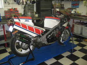 Well Maintained 1985 Yamaha RZ500 For Sale in Seattle Rare