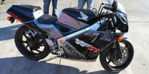 Honda VFR400 For Sale
