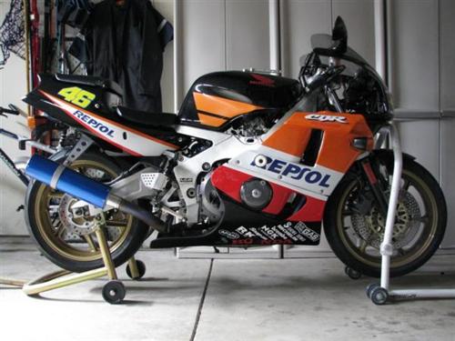 Honda cbr400r store for sale