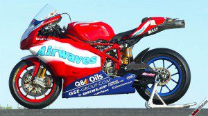 999f06_36_airwaves_livery_lhs