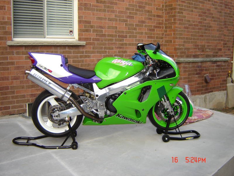 Kawasaki ninja deals zx7rr for sale