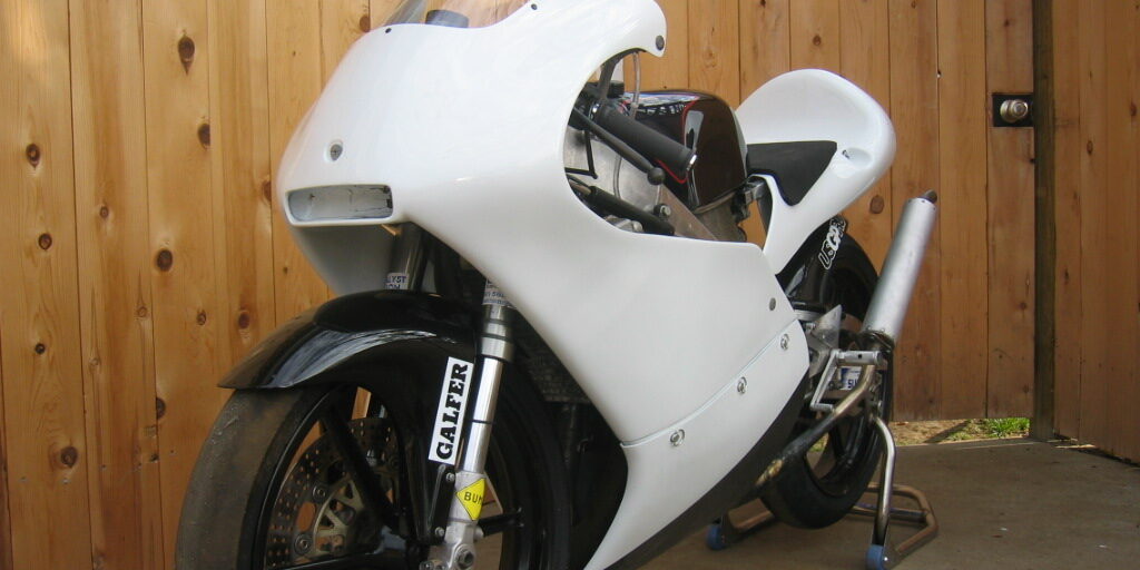 Honda RS 125 2004-2010 ⁄ ホンダ RS125 NX4 VHヘッド RS125R NX4