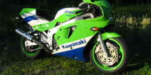 Kawasaki ゼファーχ カワサキ（KAWASAKI）1996年 ZEPHYR X・新登場のカタログ情報 | 沖縄の