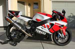 1999 Yamaha YZF-R7 Right Side