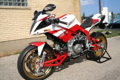 tesi motorcycle