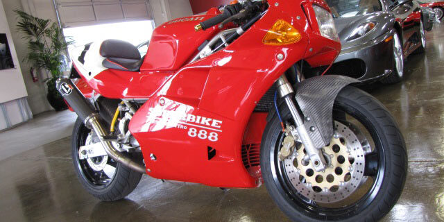 1993-ducati-888-0023