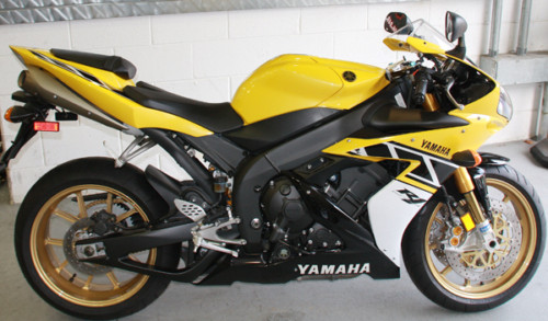 2011 yamaha r1 for sale