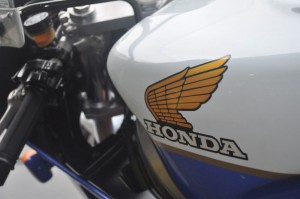 Honda RC30 tank