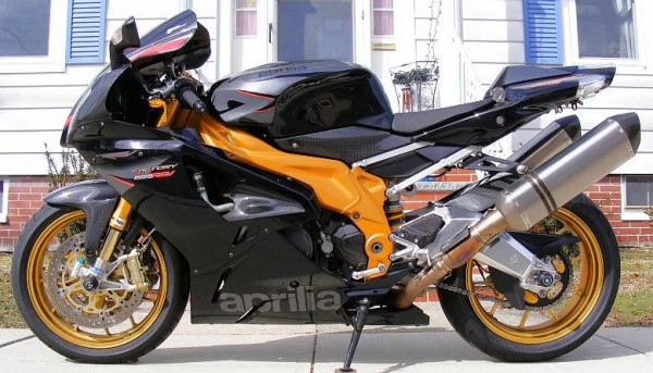 Factory Fresh: 2007 Aprilia RSV Mille R 1000 Factory - Rare ...