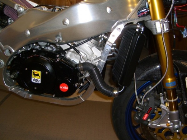 aprilia rs 250 engine