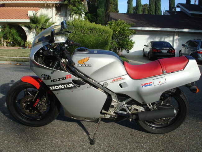 NS250R_1