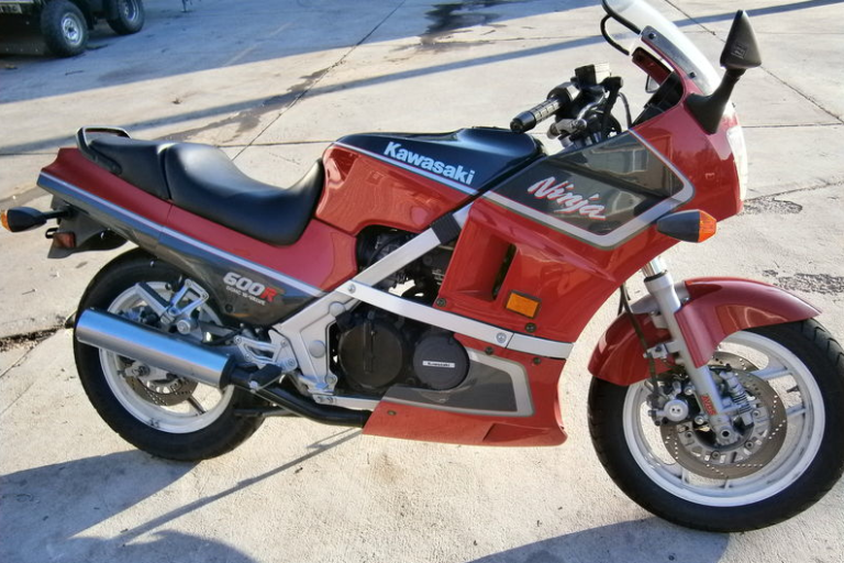 87 Ninja 600