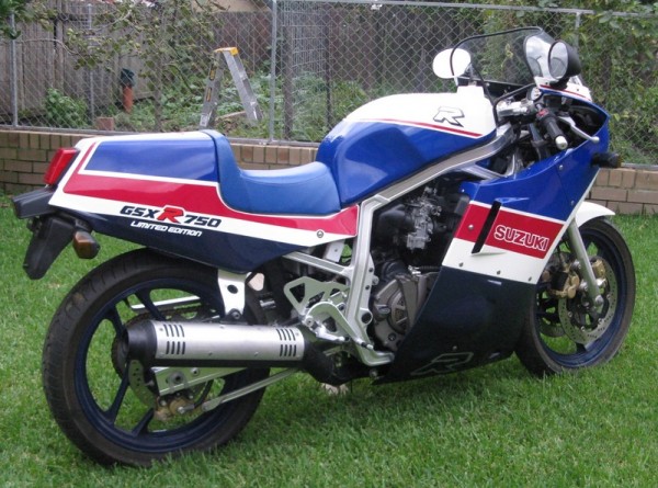 Forget Something In 1986? Zero Mile 1986 Suzuki GSXR750R Limited - Rare ...