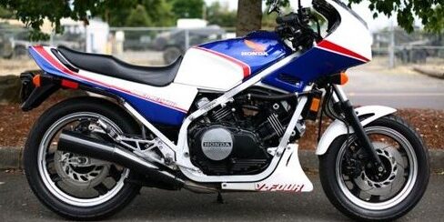 84 VF700