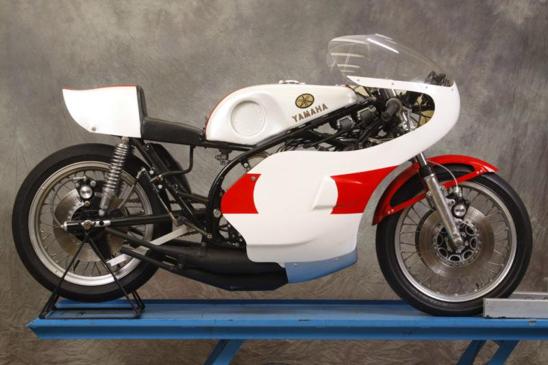 Performance never gets old: 1975 Yamaha TZ700/750 - Rare