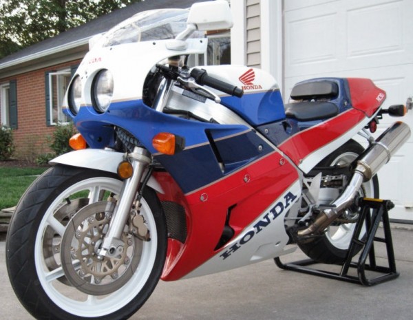 Okay people, here's another chance- Minty '90 Honda RC30! - Rare ...