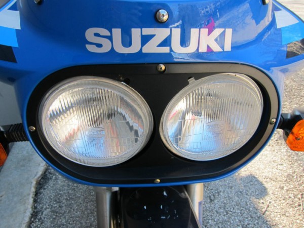 86GSXR750_3
