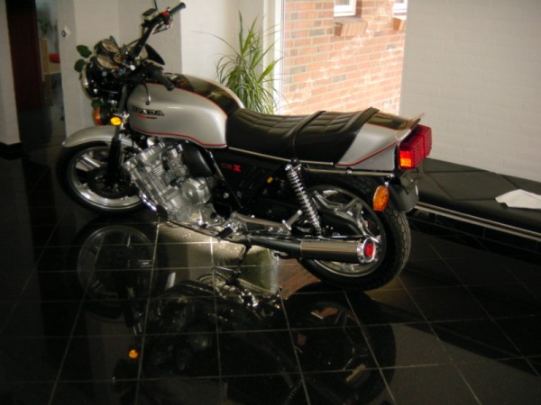 CBX_1000_4
