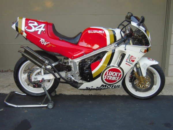 Suzuki RGV 500 Roberts JR | MotoGP e Gran prix bike 
