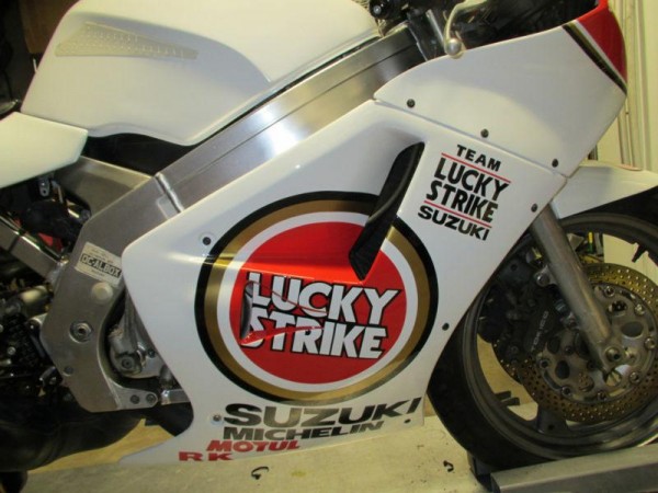 Lucky in California: 1990 Suzuki RGV 250 Lucky Strike