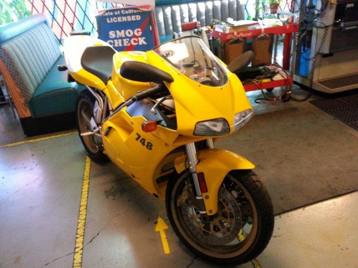 748_3