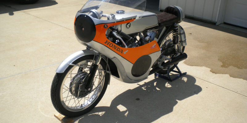 Just Enough Cool: Honda CB175 Roadracer CR93 Replica - Rare ...