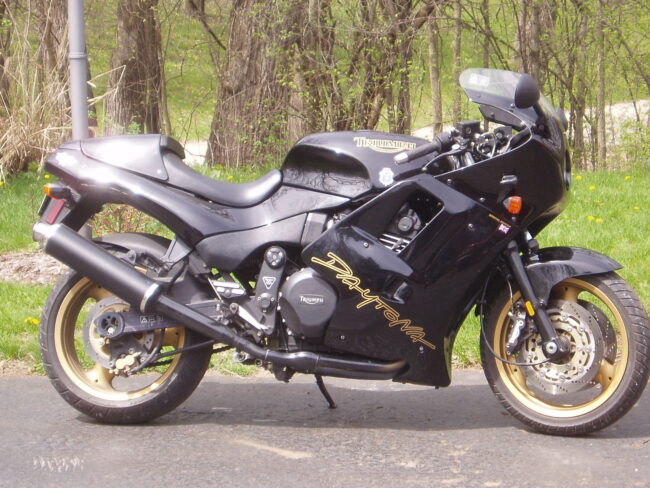 1999 Triumph Daytona 1200SE