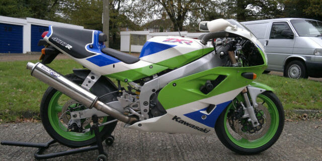 Kawasaki Specials Continued: ZXR 400 SP (in UK) - Rare