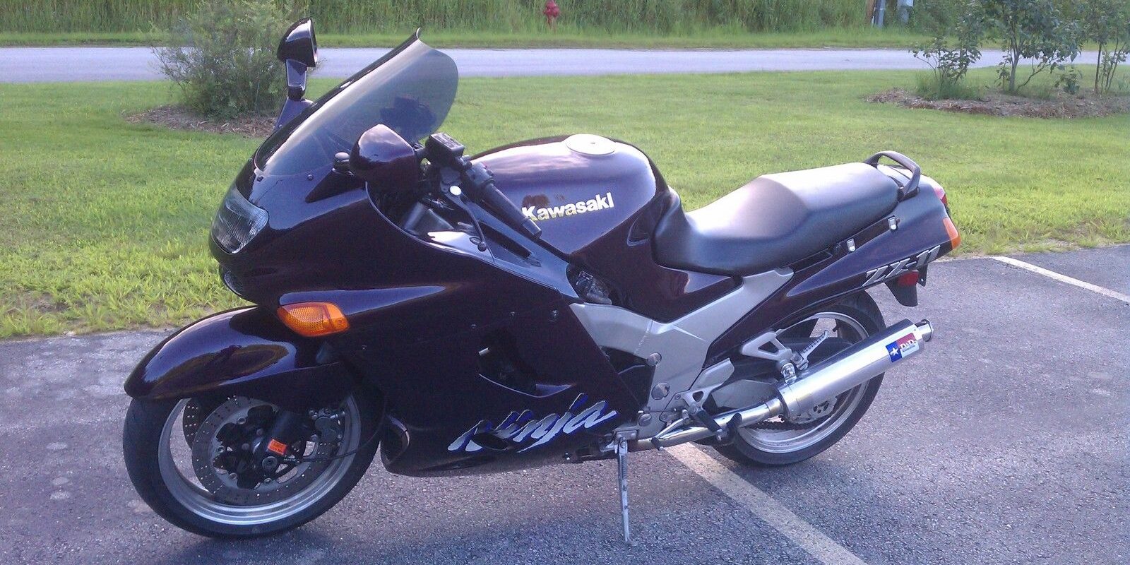 ad Berlin's Ø27 Brings Kebabs To This adidas ZX 8000