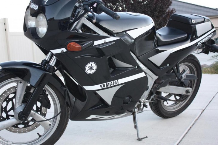 yamaha fz 250 old model