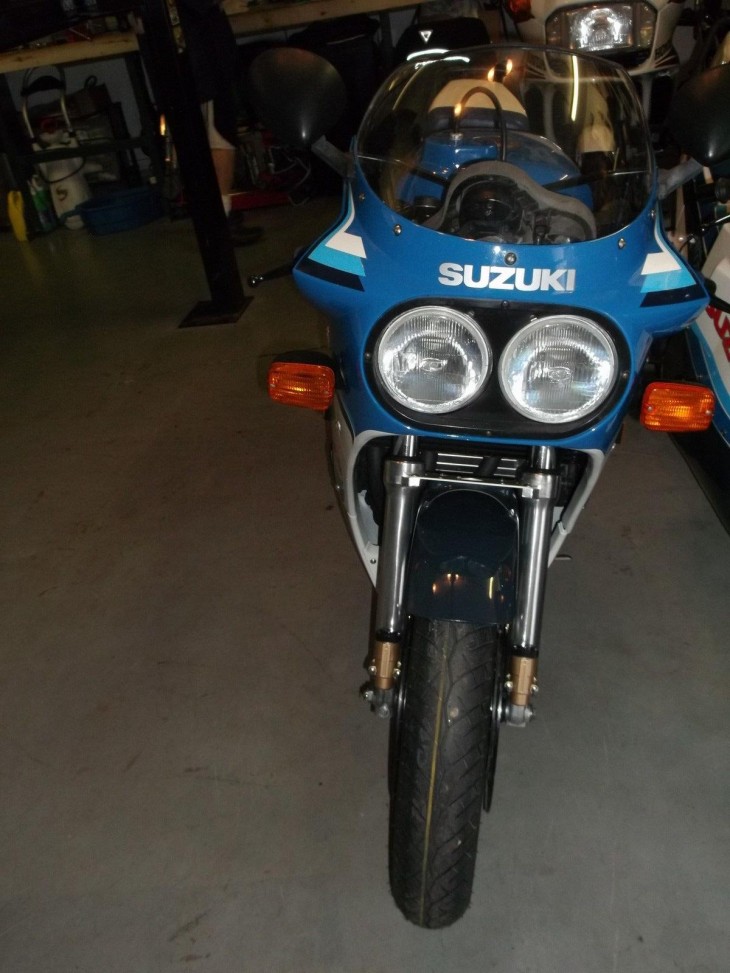 GSXR750_45JPG