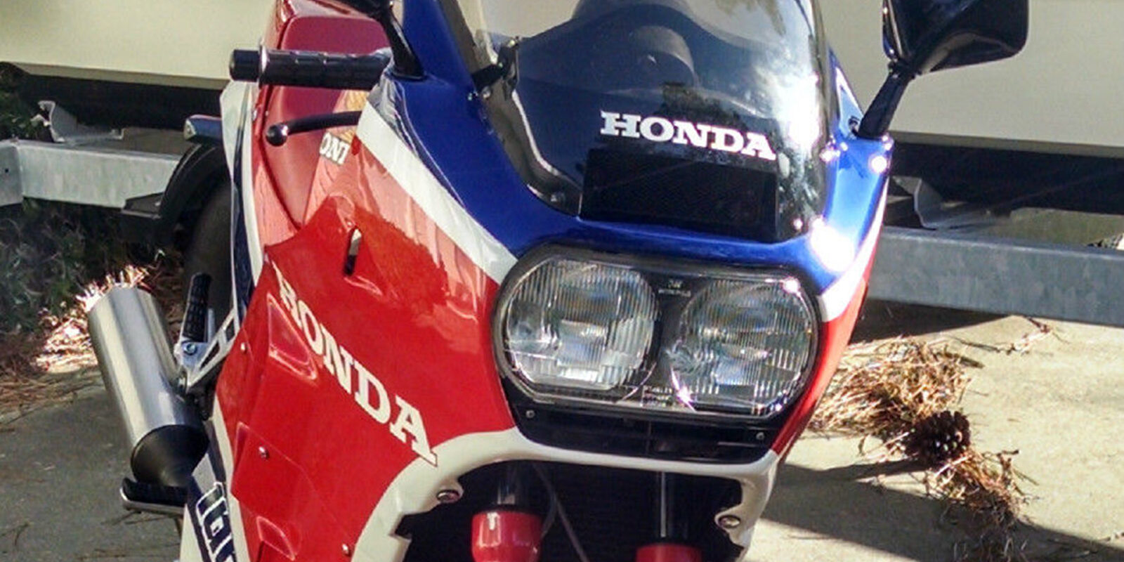 1985 Honda VF1000R Nose