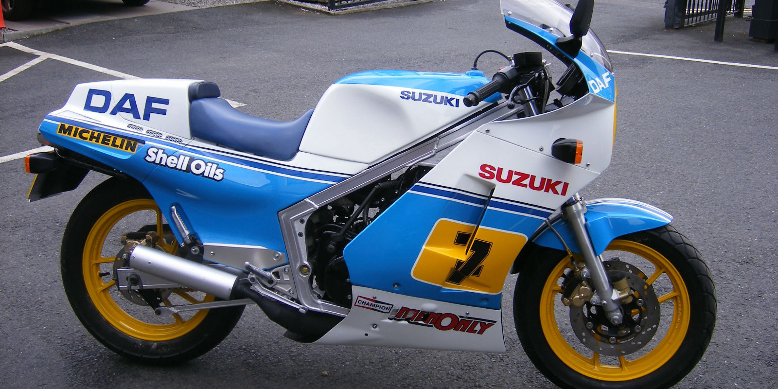 sheene2