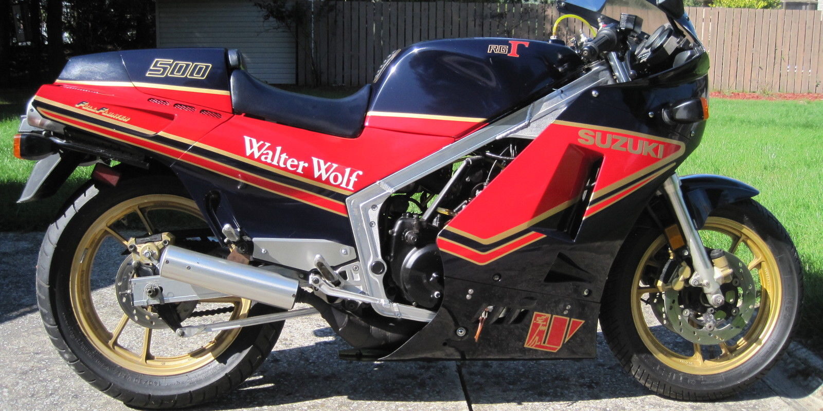 Coming Directly: 1986 Suzuki RG500Γ Walter Wolf Replica - Rare
