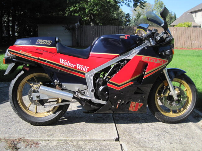 1986 Suzuki RG500 Walter Wolf R Side
