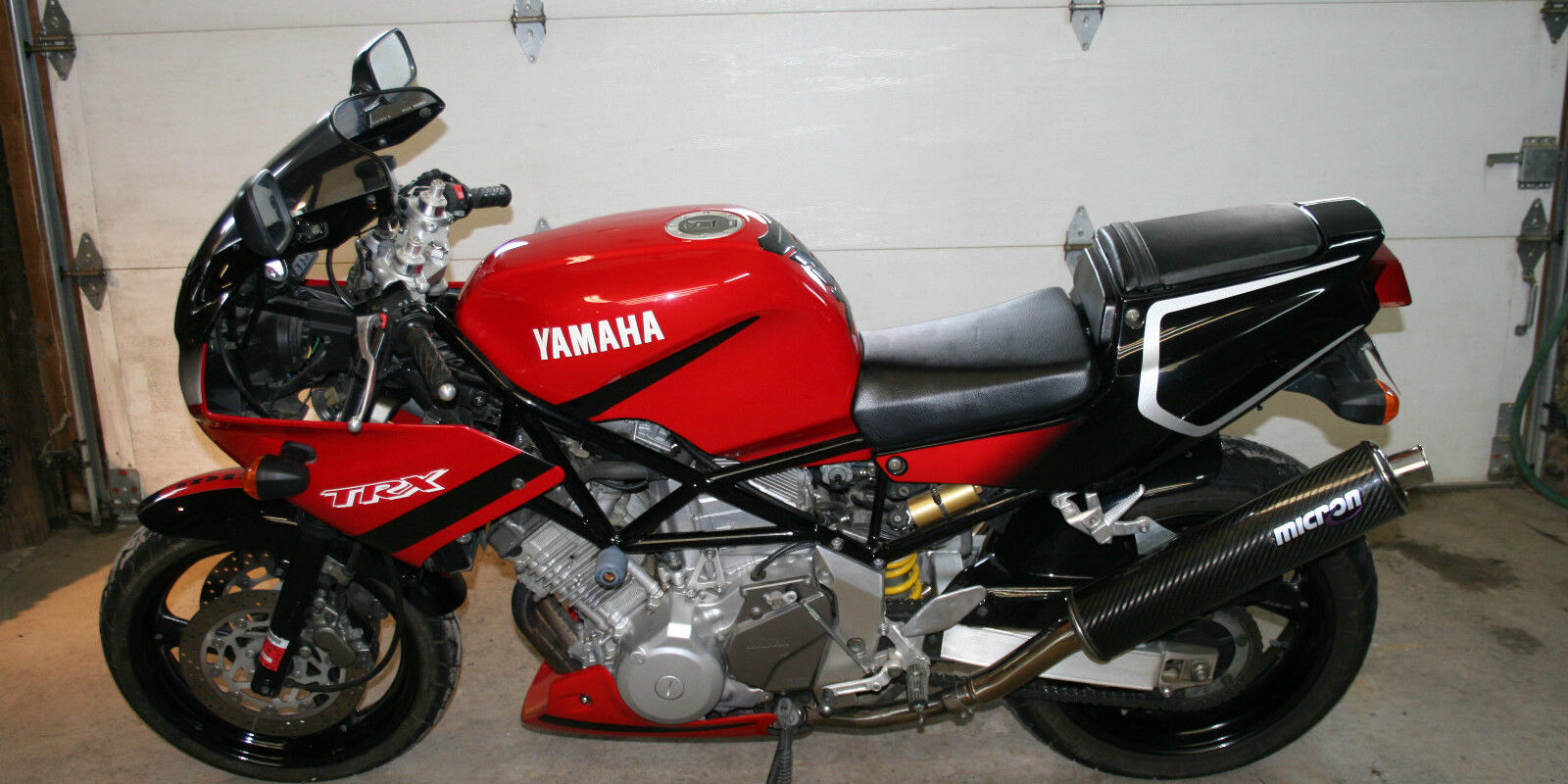 Funky Sportbike Alternative: 2000 Yamaha TRX850 for Sale - Rare  SportBikesForSale