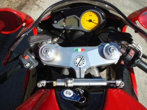 20150421 2003 mv agusta f4 750 s evo3 cockpit