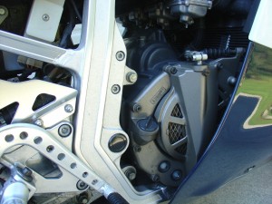 20150513 1986 suzuki gsx-r750 limited edition right engine detail