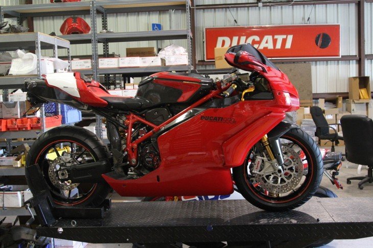 2005 Ducati 999R R Side