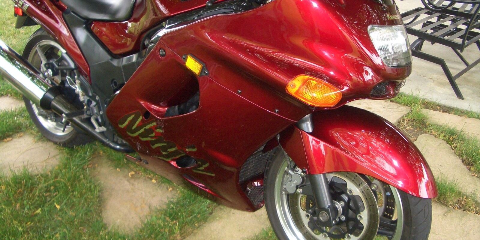 Candleberry King: 1999 Kawasaki ZX11 with 7331 miles - Rare 