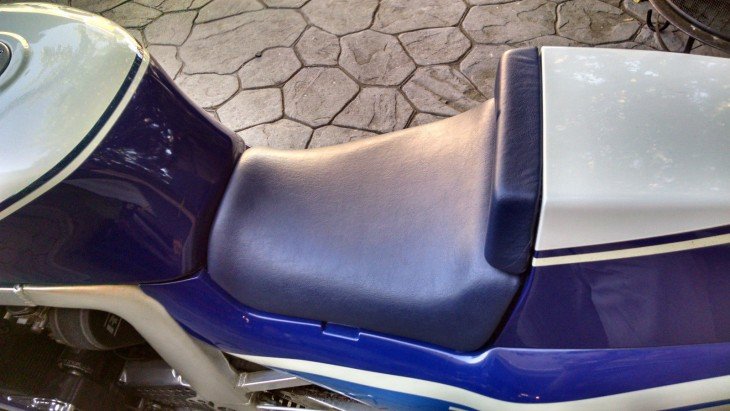 1988 Suzuki GSX-R750 Seat