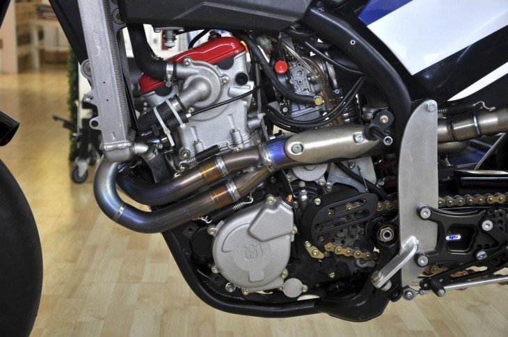 2009 Husqvarna SM450RR Engine Detail