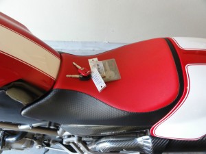 20150726 2002 ducati monster s4 foggy seat