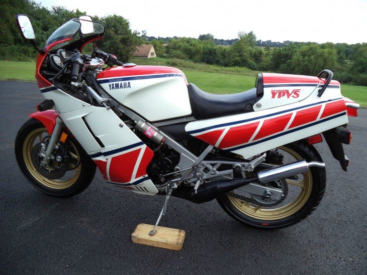 1985 Yamaha RZ500 Unrestored L Side