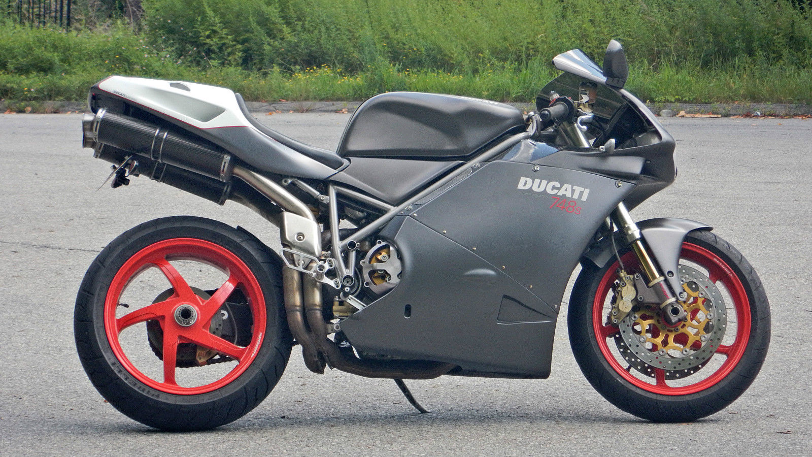 ducati 748s for sale