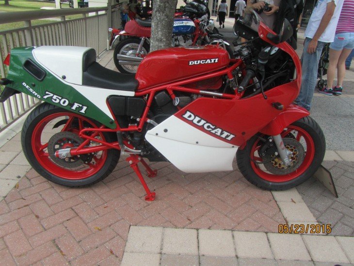 1987 Ducati F1 R Side