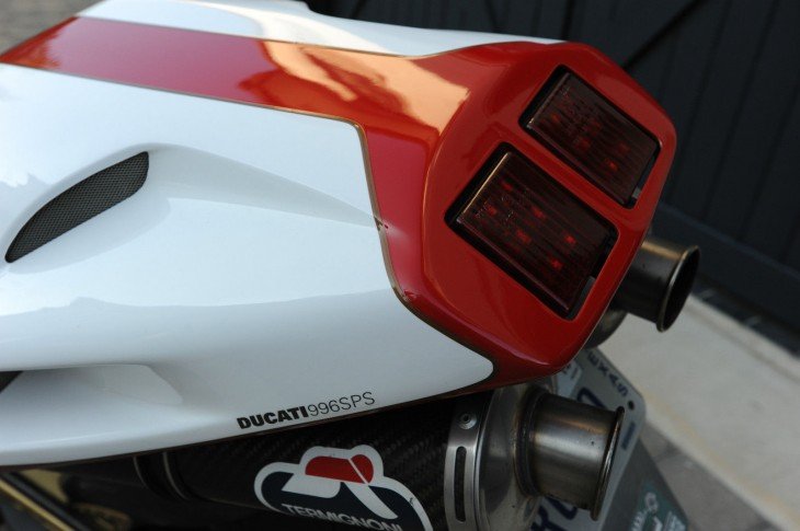 2000 Ducati 996 SPS Tail